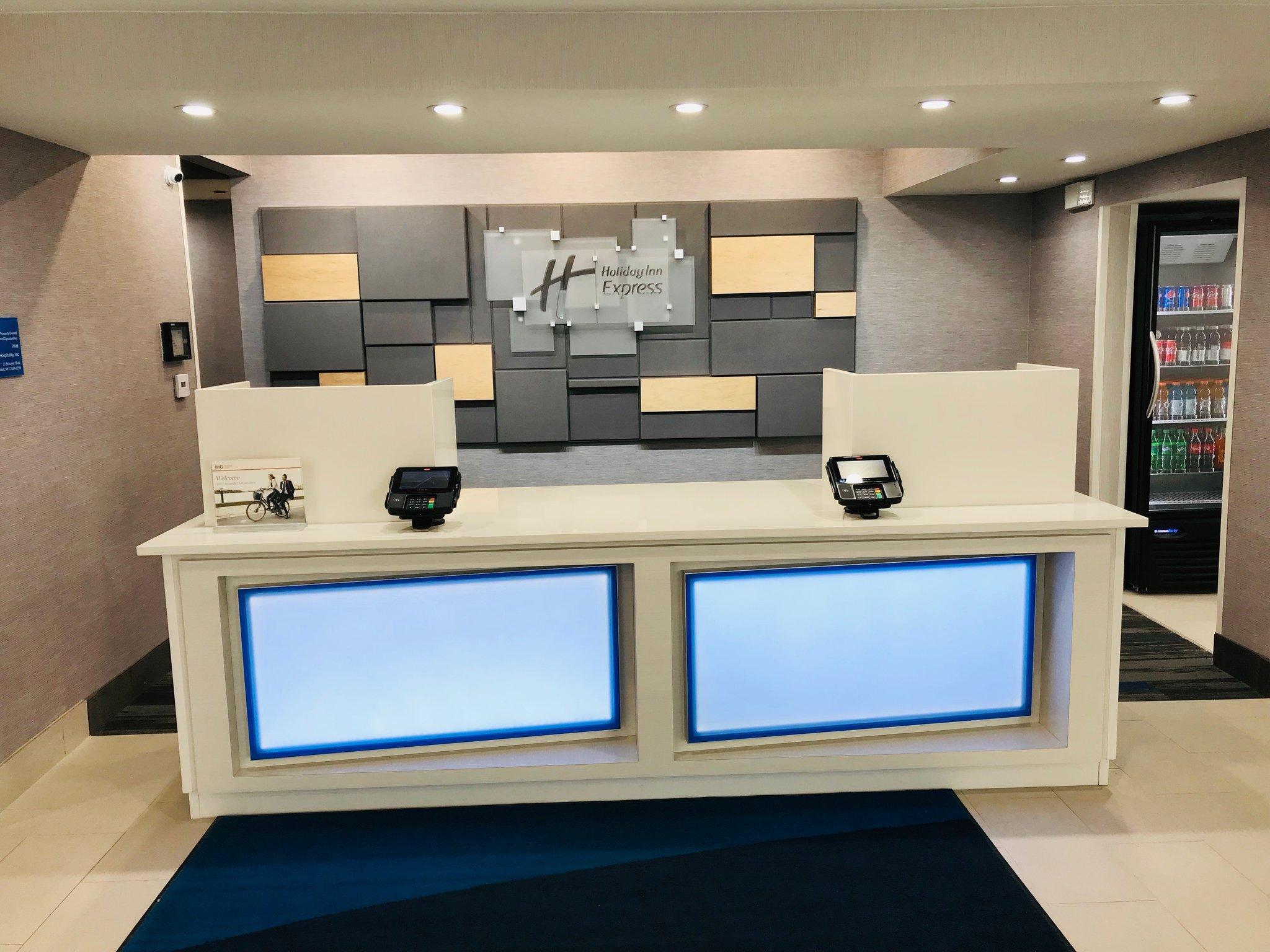 菲什基尔快捷假日酒店 外观 照片
